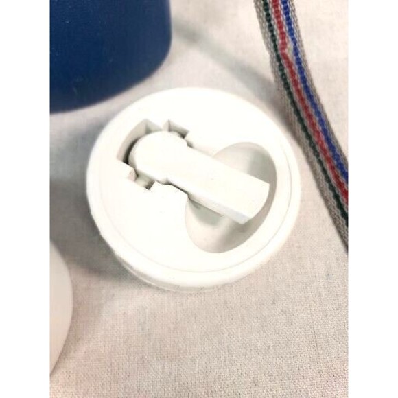 Vtg Coleman Thermos  w/5517 Flip Spout Bowl Adjustable Strap Excellent Condition - Picture 3 of 10